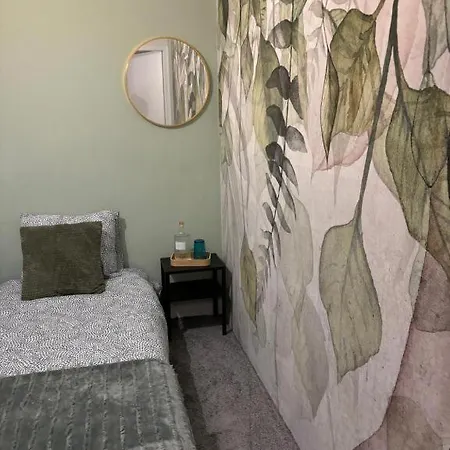 Shespace Apartrooms Krakow Exterior photo